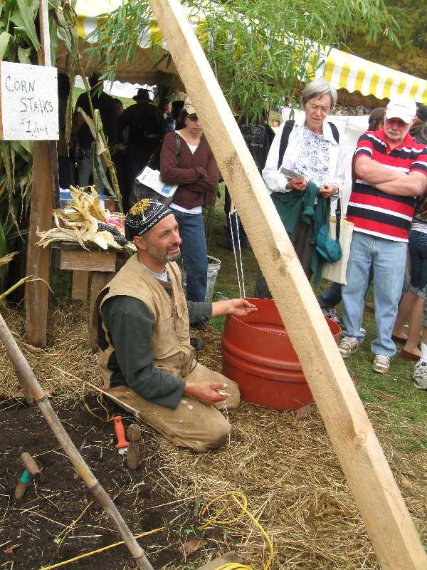garlic-and-ricky-baruc Ricky Baruc of Seeds of Solidarity Farm