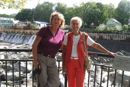 layanee and mom