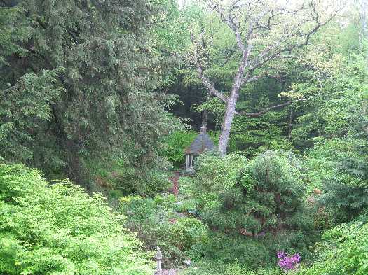gazebo distant