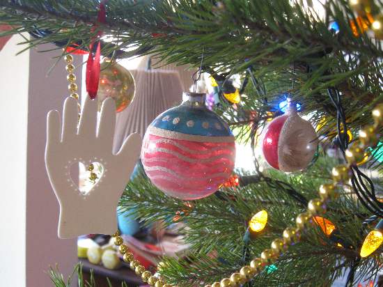 ornament 3 mother's